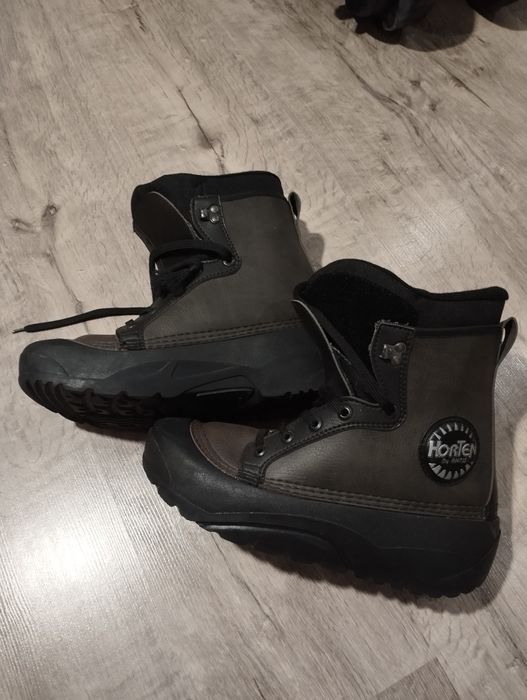 Buty snowboardowe shark modes