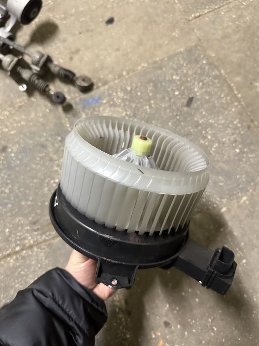 Моторчик пічки печки Honda CR-V Acura RDX 12-16 79310-T0A-A01