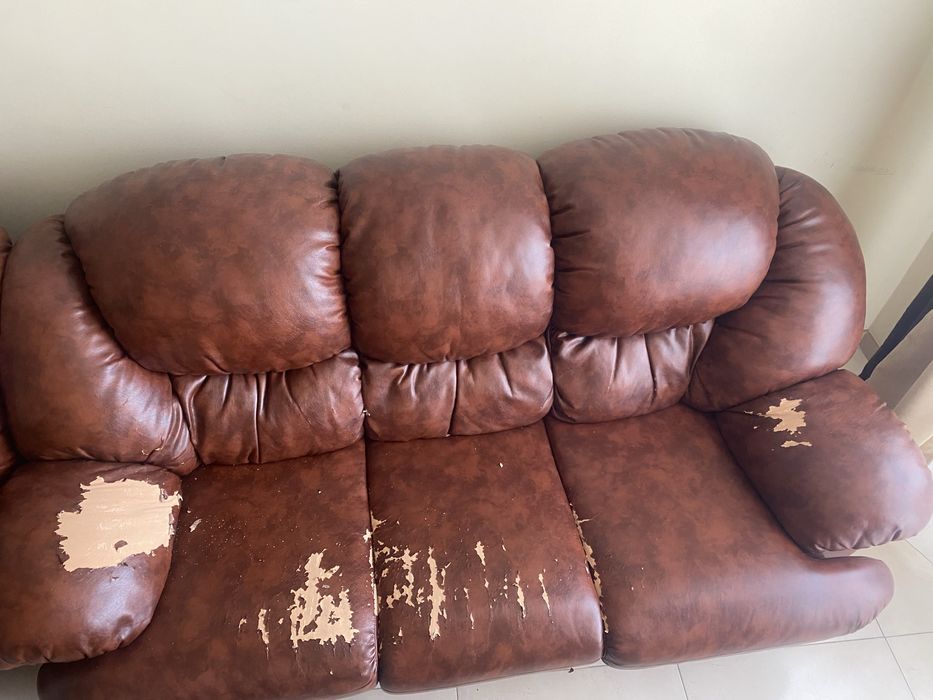 Диван розкладний з двома кріслами