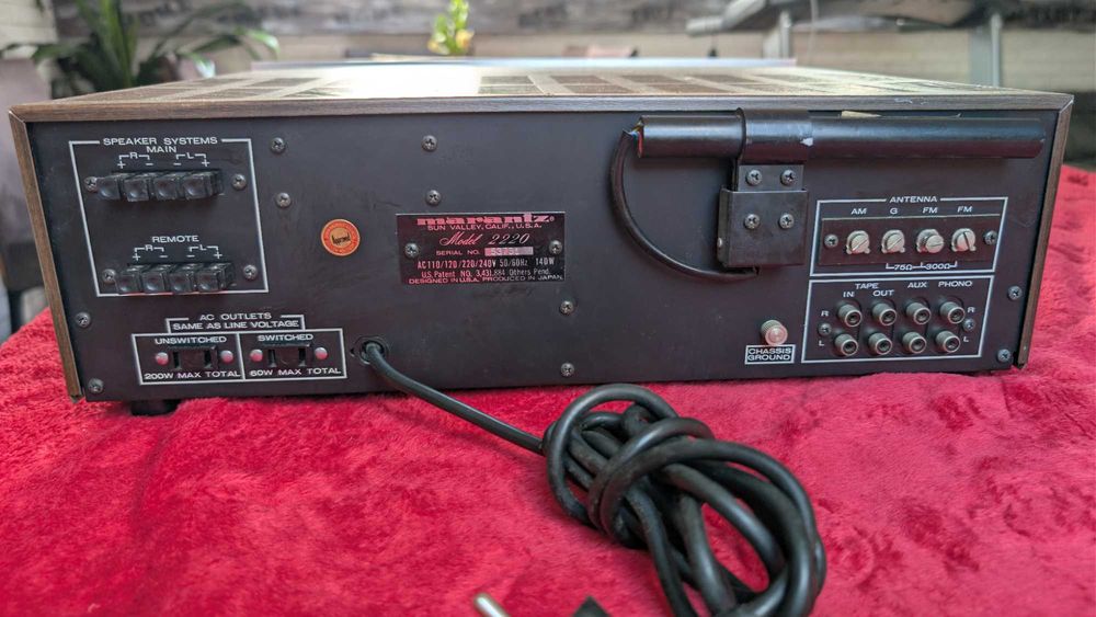 Marantz model 2220