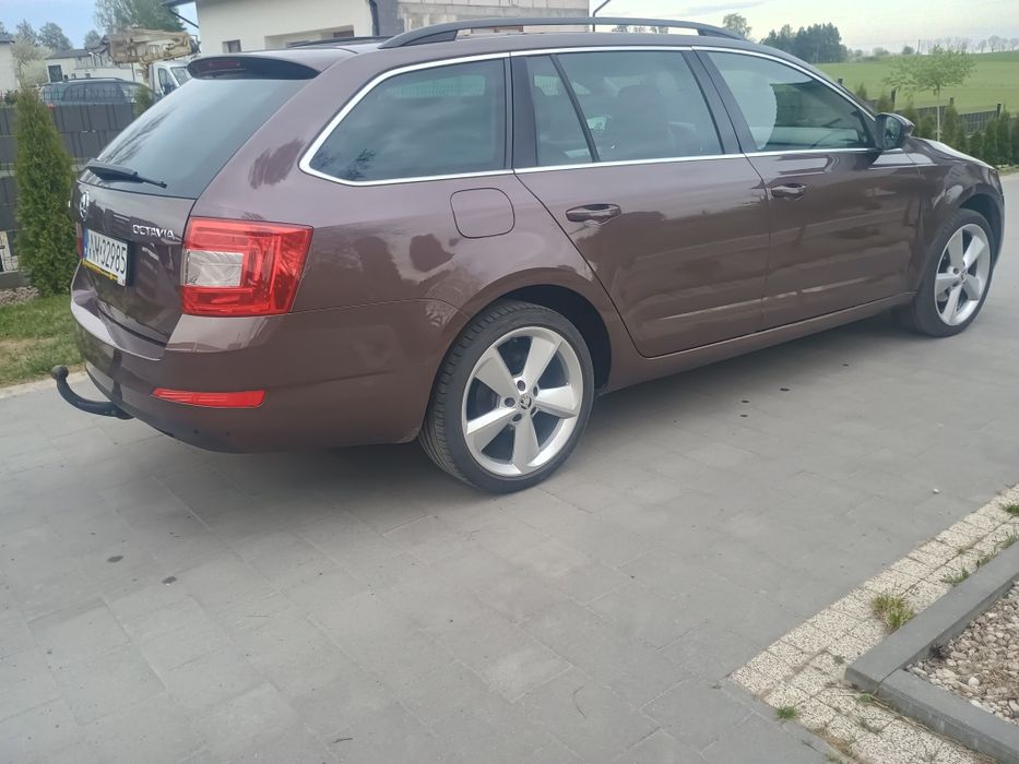 Skoda Octavia 3  2.0TDI 150KM 189tys km Bi Xenon