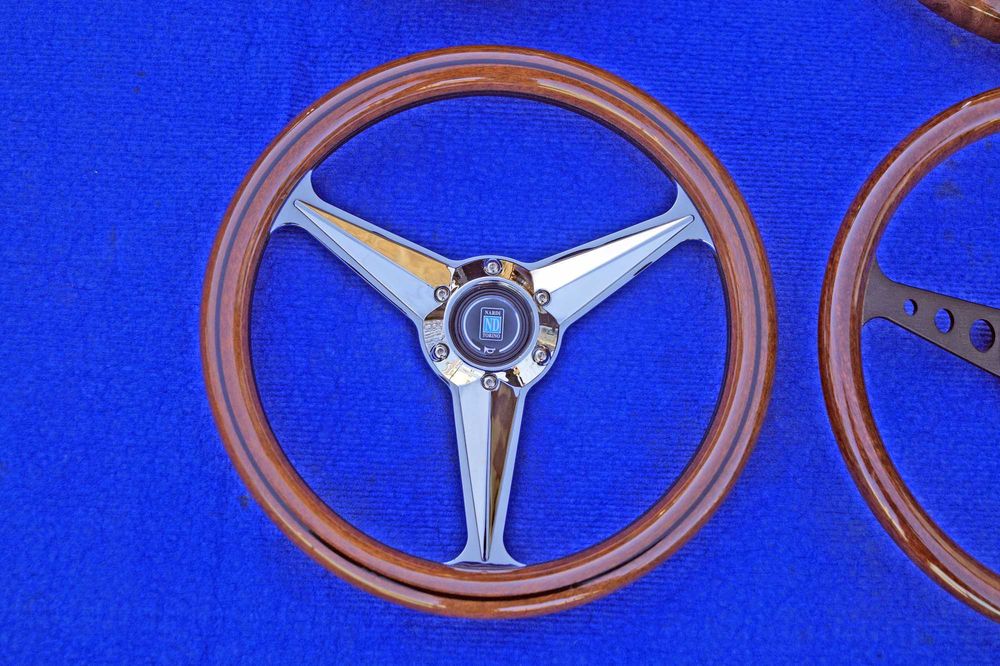 Руль ретро спортивный (под дерево) 350мм