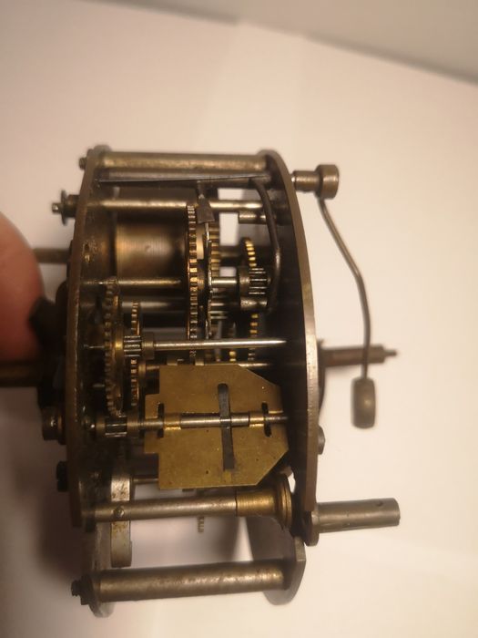 Mechanizm zegara HAU 5