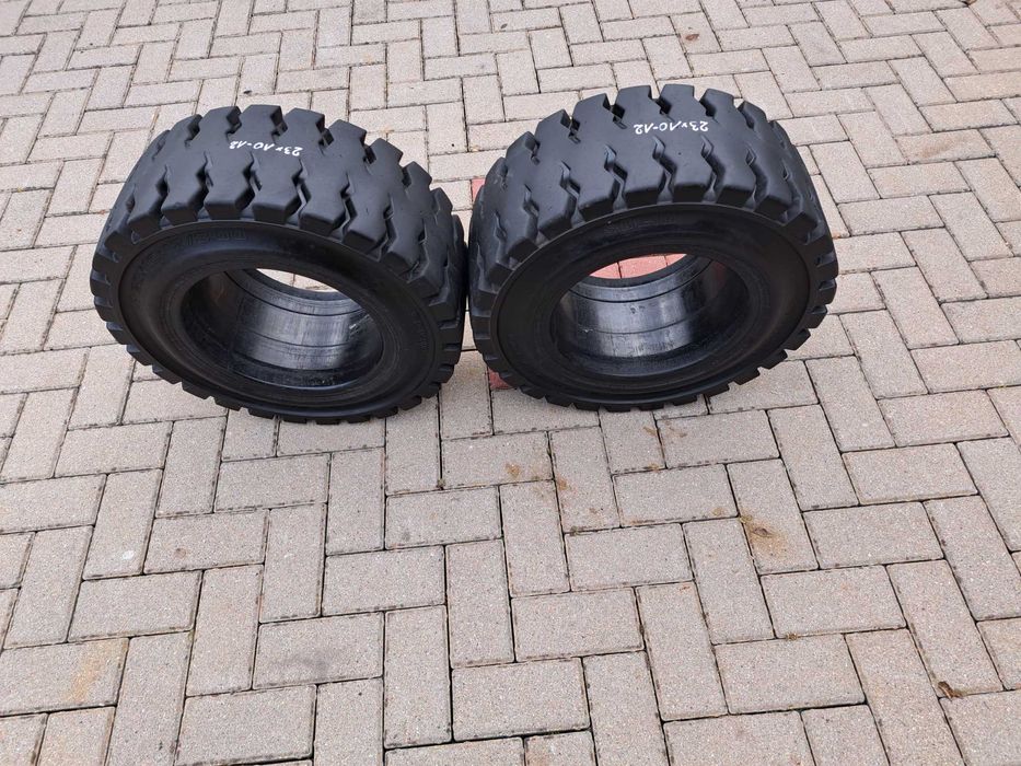Opony - wózek widłowy 23x10-12 (250/60-12) Linde, Still