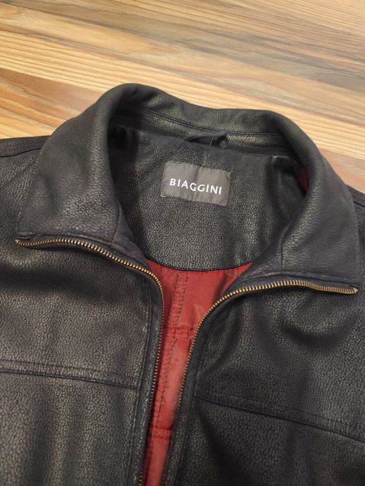 Продам Куртку  Biaggini