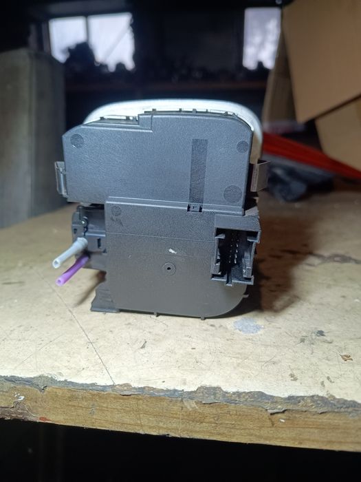 Włącznik świateł Mercedes w203 oryginał Europa