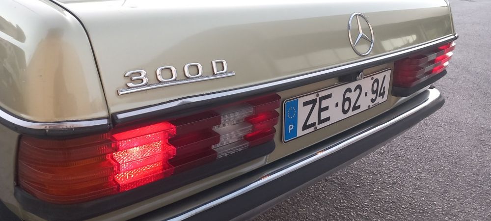 Mercedes Benz W123 300D