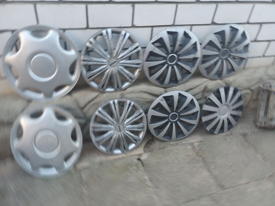 Продам авто ковпаки