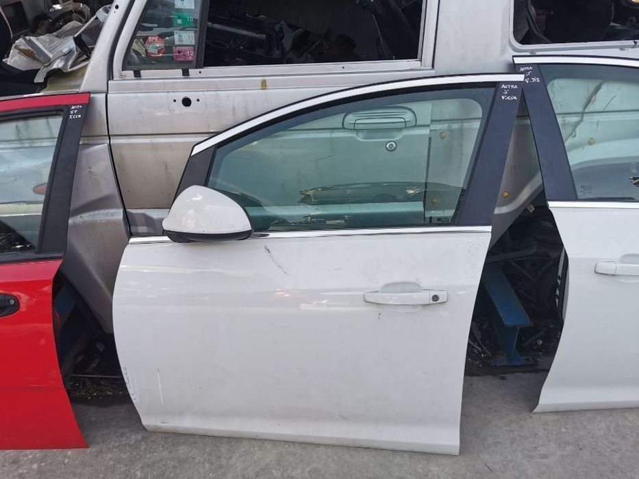 Porta Frente Esquerda Opel Astra J