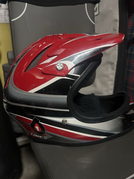 SixSixone Capacete