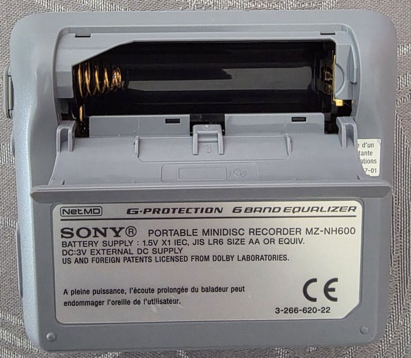 MiniDisk MZ-NH600508425276302315523