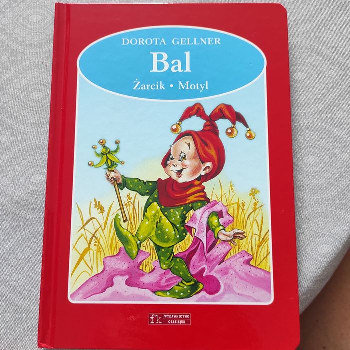 Książka dla dzieci . Nauki czytania