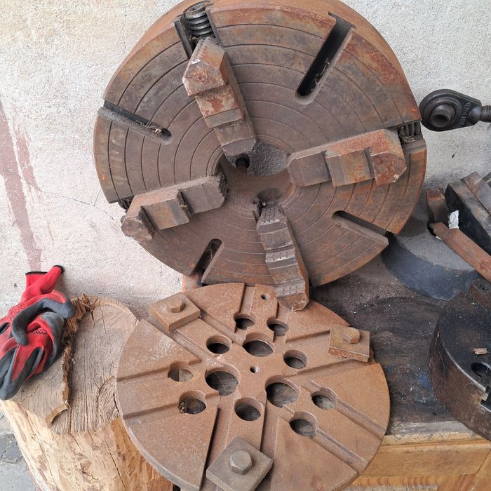 Uchwyt tokarki fi 400 czteroszczękowy tokarka tug 40