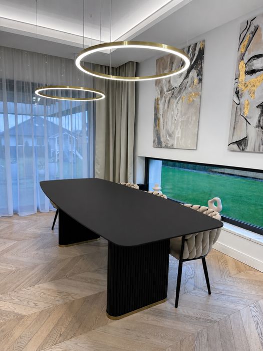 Stol spiek kwarcowy czarny mat  + stal Radvision