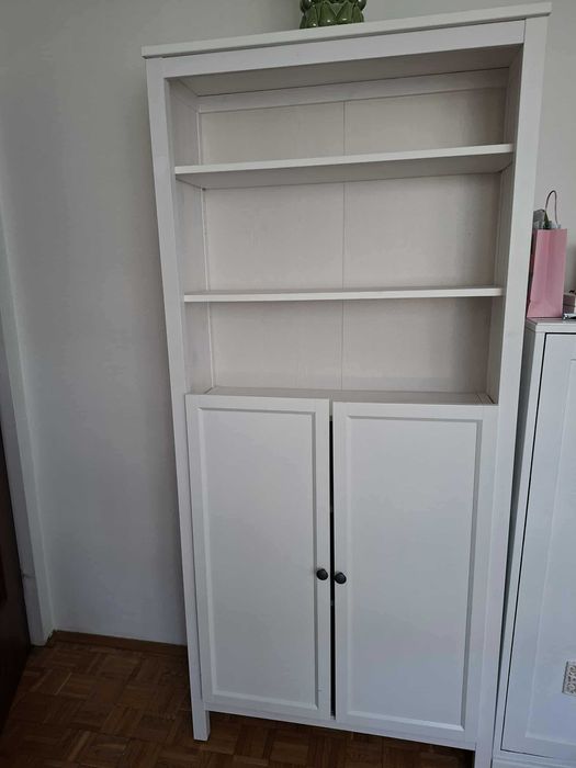 Regał HEMNES z Ikei