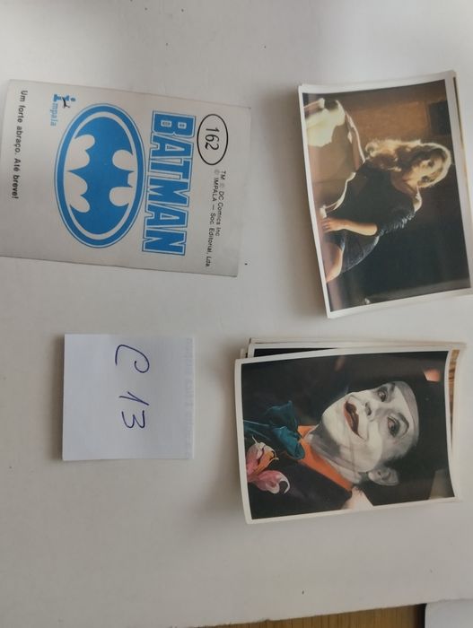 (C2) Cromos de 8 coleções