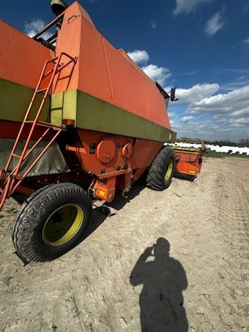 Dronningborg D7000S kombajn zbożowy