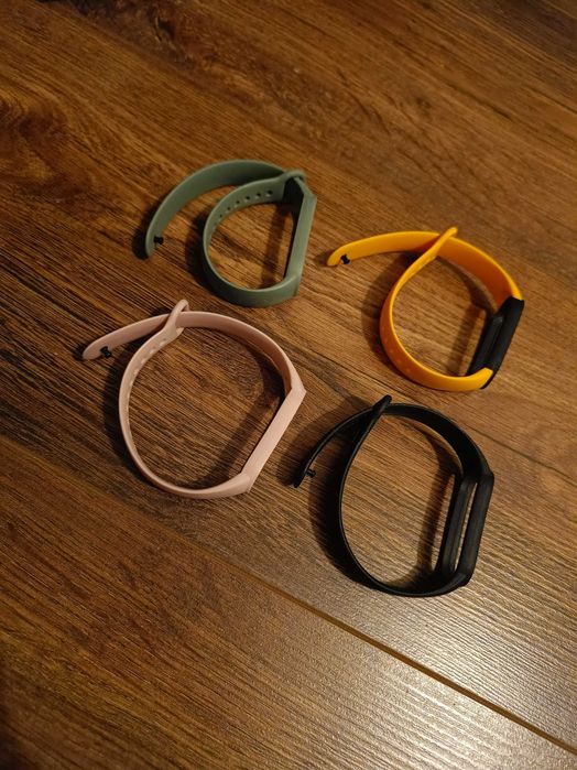 Opaski do Mi Band 6