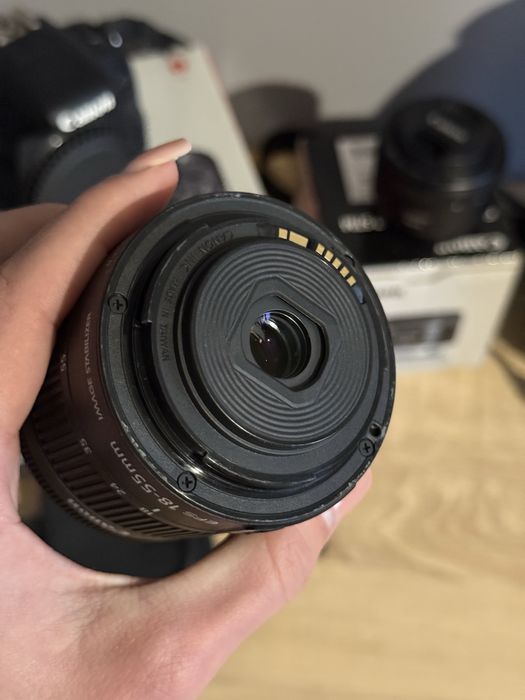Canon eos 800d 18-55mm kit + обʼєктив Canon 50mm f1.8