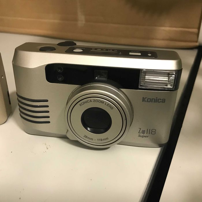 Компактна камера Konica Z-up 118 Super