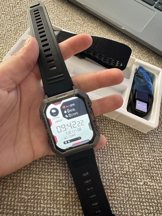 Смарт годинник з ліхтарем Blackview W60