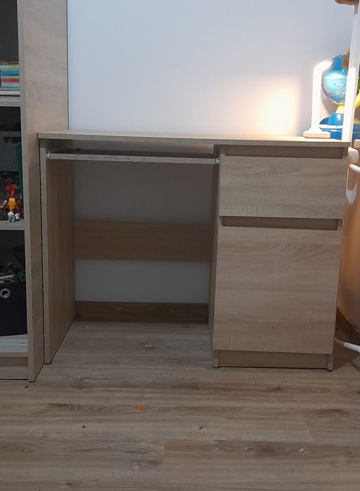 Sprzedam biurko dąb sonoma