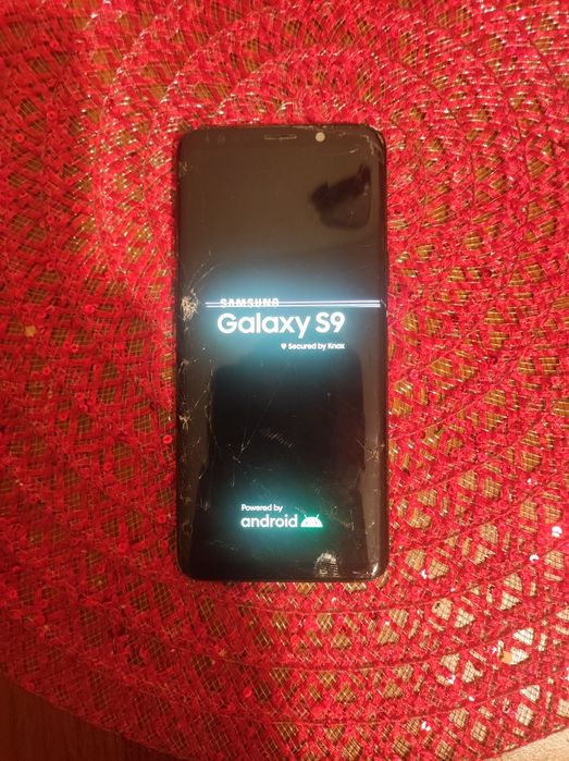 Продам телефон Samsung s9
