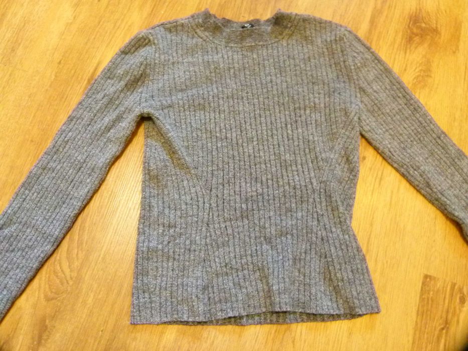 H&M sweter szary obcisły w prążki rozm XS 34