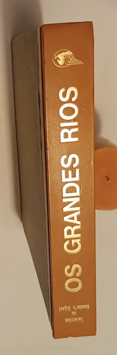 Livro Antigo. " Os grandes Rios"