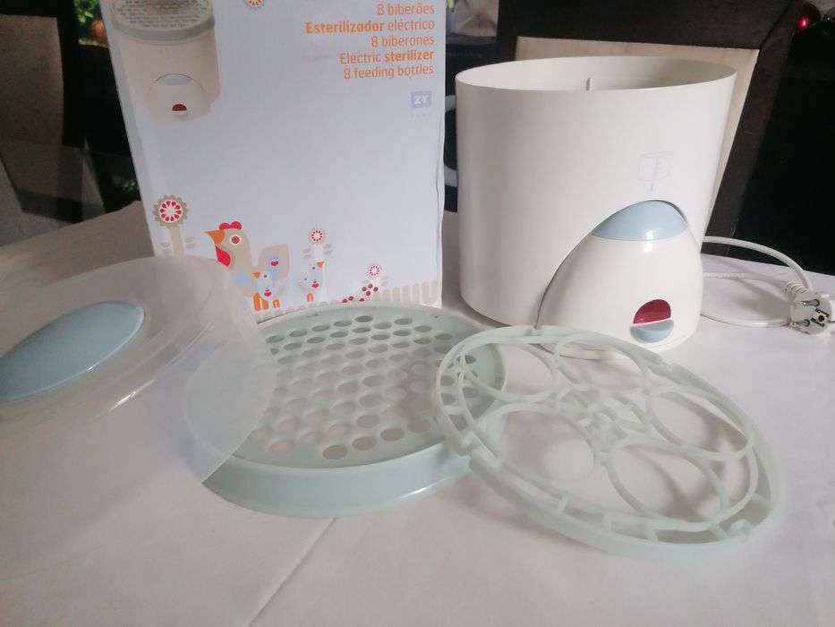 Esterilizador eletrico de biberões (ZY Baby)