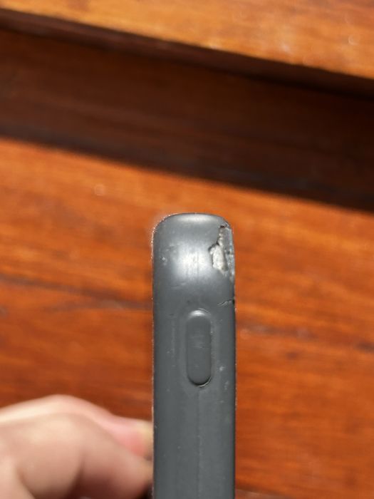 Оригінальний чохол для iPhone SE 2016