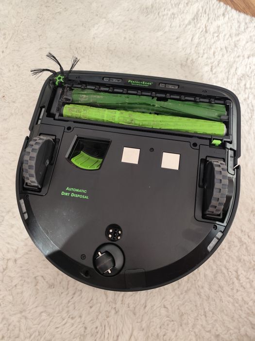 iRobot  romba 9s+