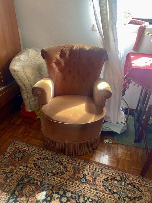 Mobilia quarto cabeceira de latao