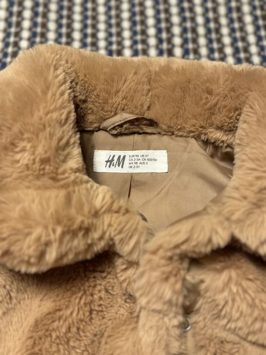 Шубка h&m вушка