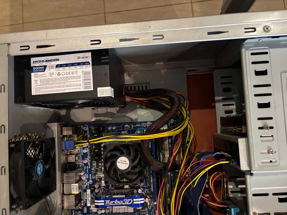 Komputer AMD Athlon II X3 450, 8GB ram, 120 GB ssd, monitor