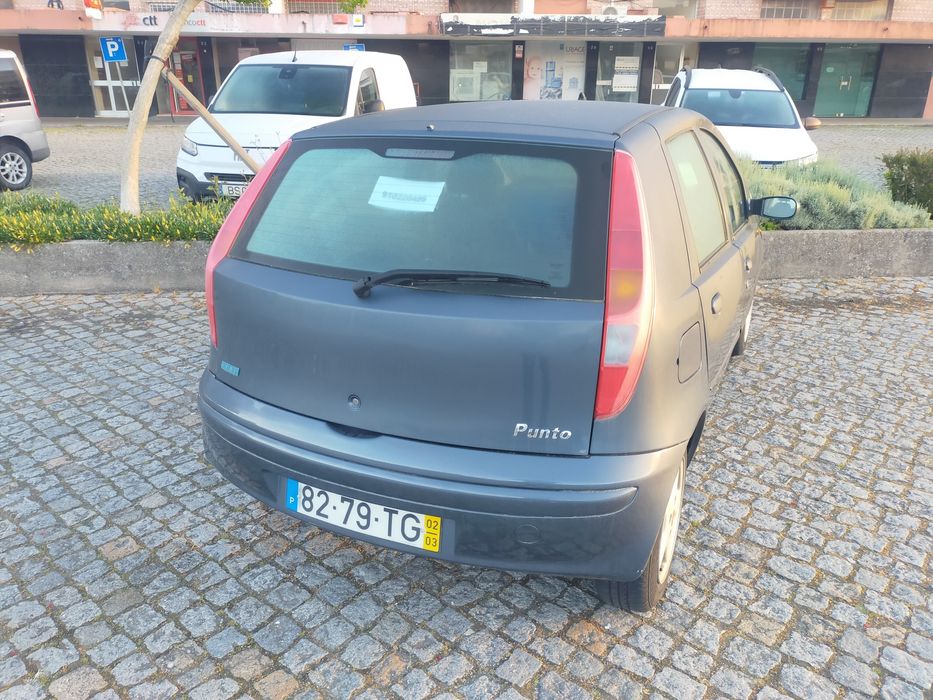 Fiat punto ano 2002