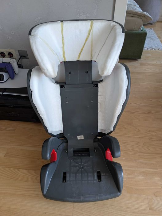 Дитяче автомобільне крісло Britax Römer KIDFIX ISOFIX.