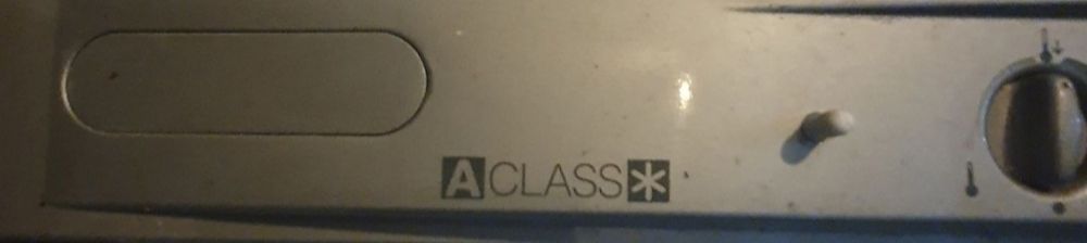 Frigorífico em inox (usado)