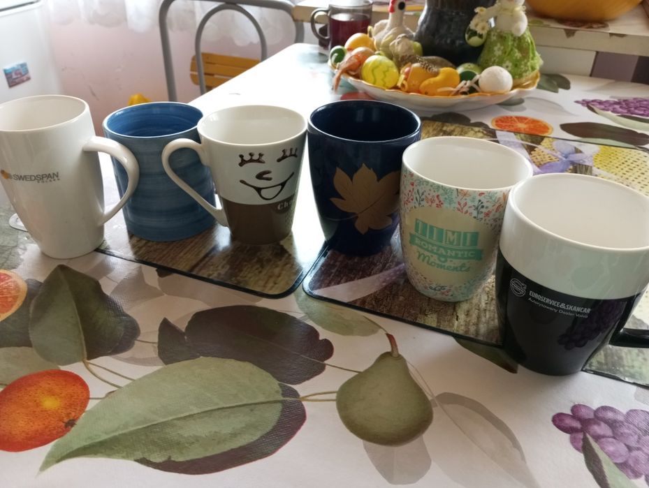 6 kubeczków po 4zł