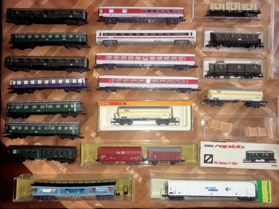 Lokomotywa Elektrowóz Diesel Wagony Fleischmann skala: N Idealny stan