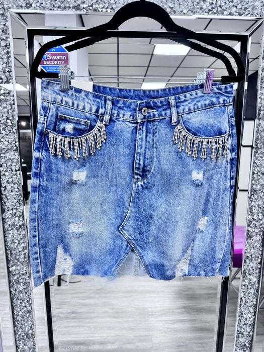 Spódniczka Jesnsowa Z Ozdobnym Łańcuszkiem