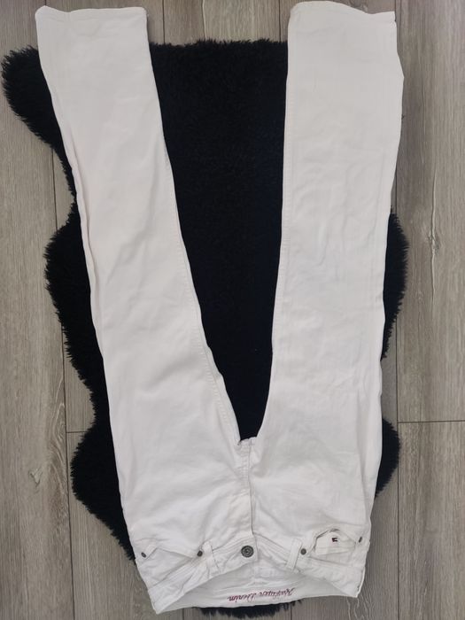 Spodnie jeansowe białe damskie Hilfiger Denim S