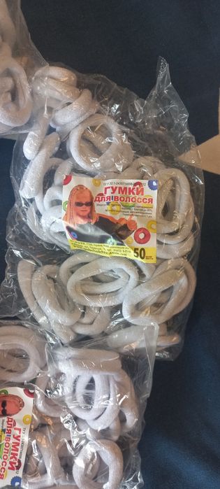 Резинки для волосся