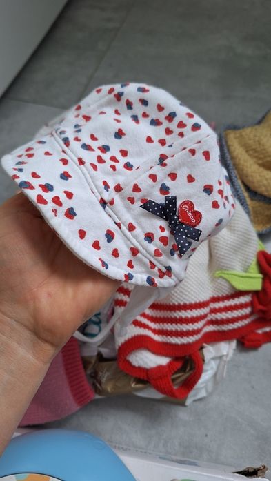 Дитяче взуття, іграшки, гра стукалка