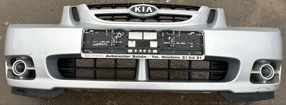 Бампер передній в зборі Kia Cerato
