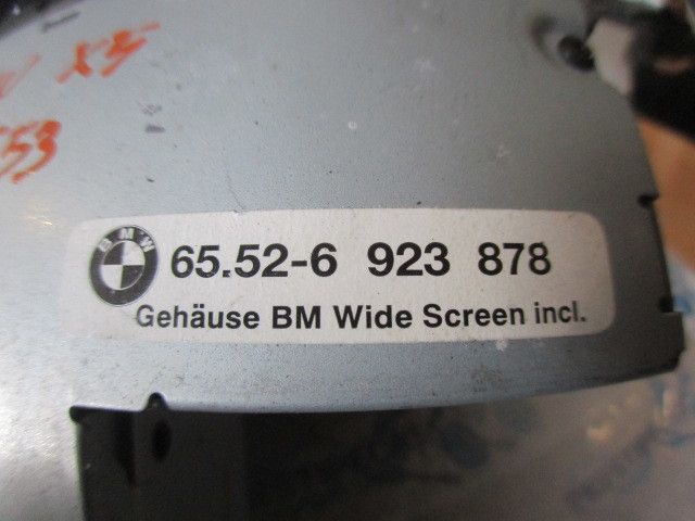 Rádio / auto-rádio BMW X5 (E53)