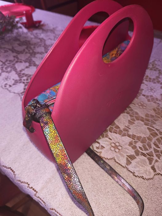 Obag Nero magenta
