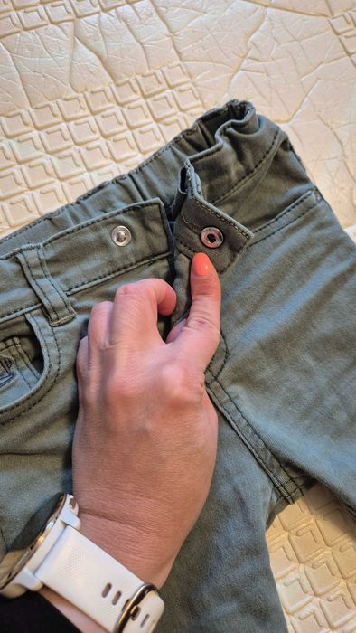 H&M spodnie jeansy dżinsy zielone chinosy dla chłopca 74