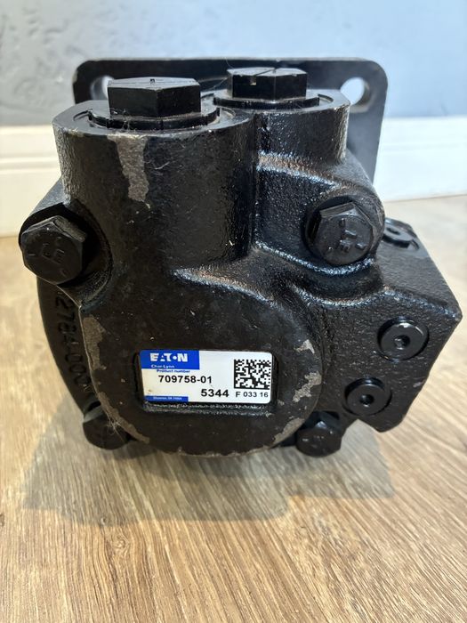 Char-Lynn Eaton silnik hydrauliczny nowy!