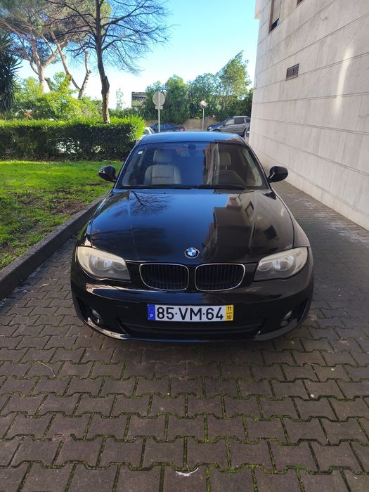 BMW 118d coupé preto